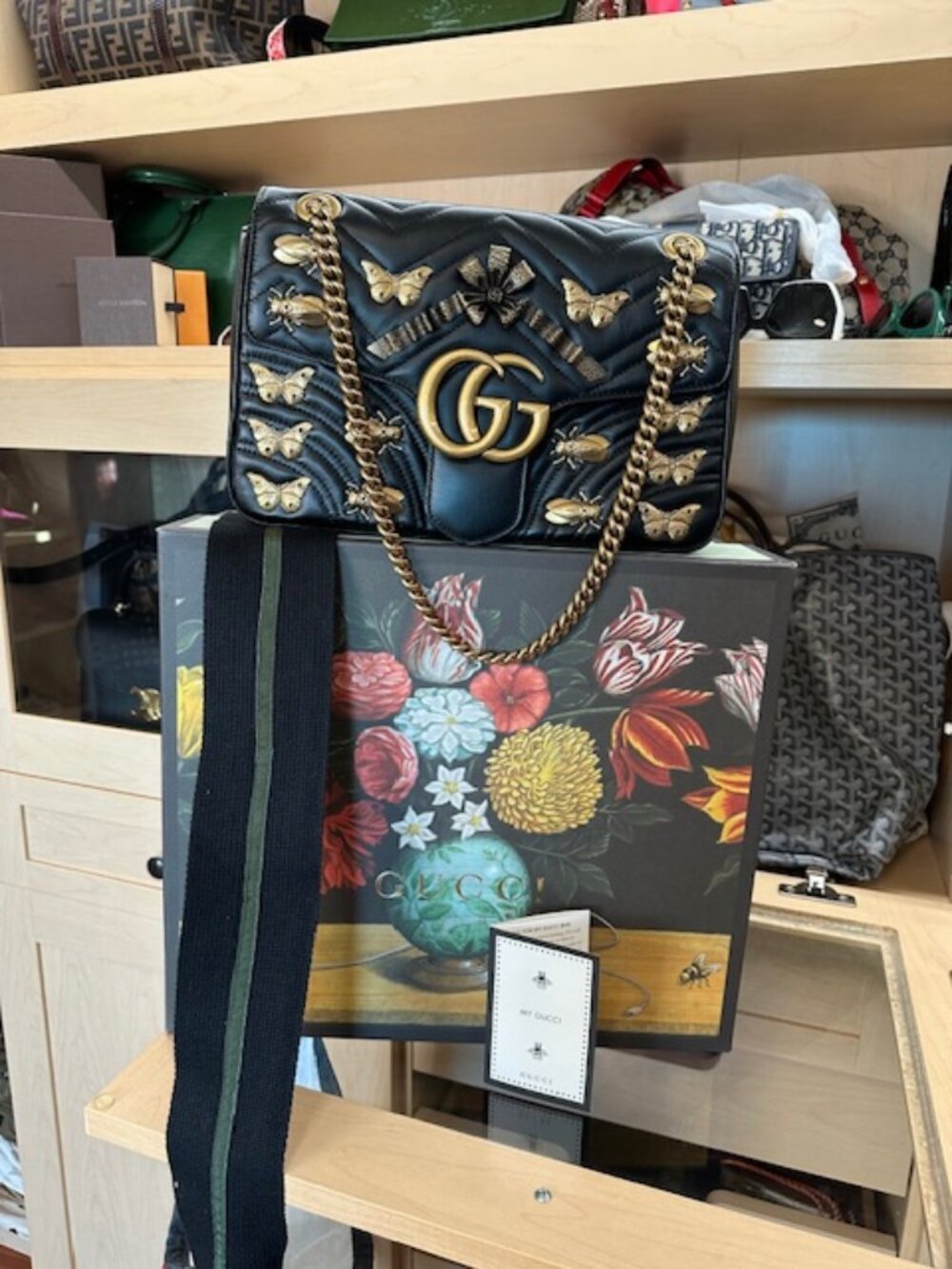 Gucci GG Marmont Medium Insect Black Matelassé Purse - Picture 5 of 16